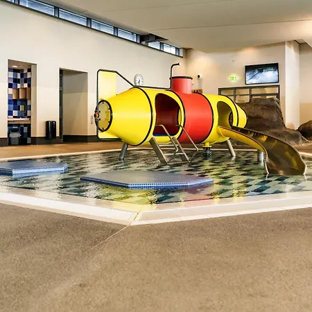 Ostseehotel Midgard In فندق 3*