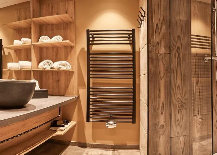 Hotel Ostseehotel Midgard In Damp